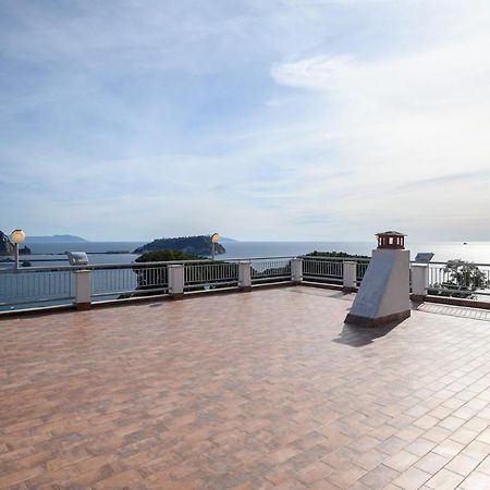 Villa Emilia Pozzuoli Luaran gambar