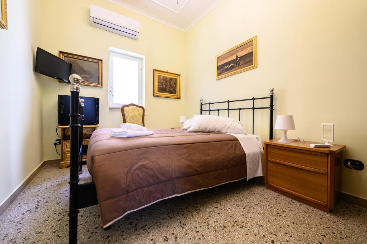 Villa Emilia Pozzuoli Luaran gambar