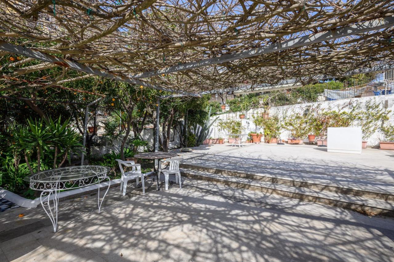 Villa Emilia Pozzuoli Luaran gambar