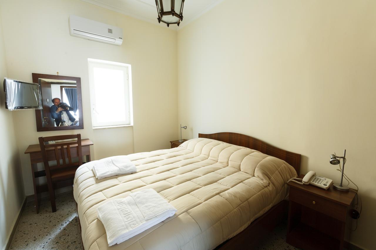 Villa Emilia Pozzuoli Luaran gambar