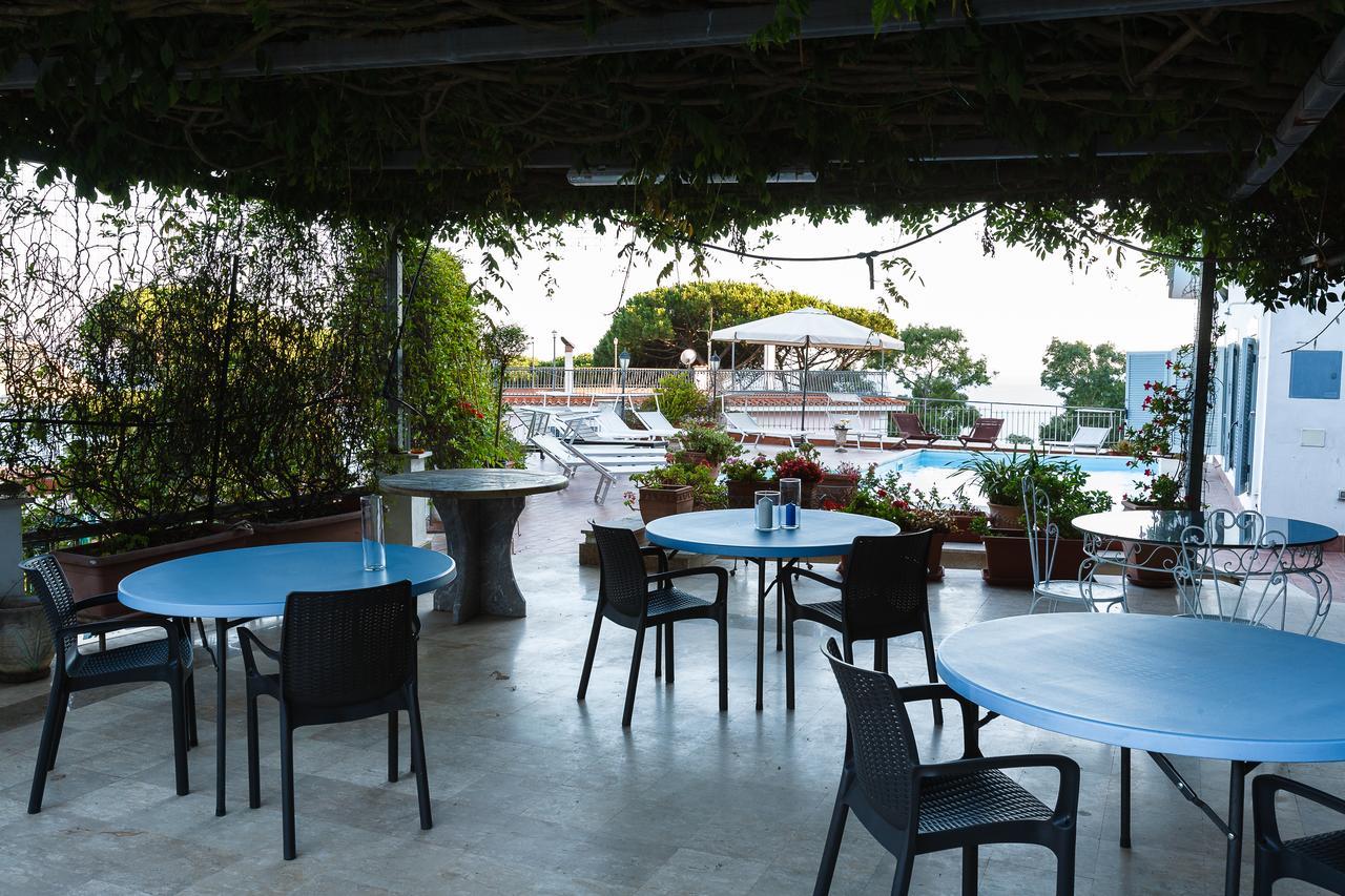 Villa Emilia Pozzuoli Luaran gambar